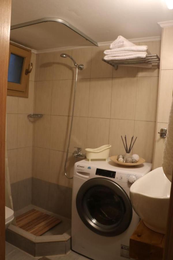 Quiet Urban Studio With Private Backyard Saloniki Zewnętrze zdjęcie