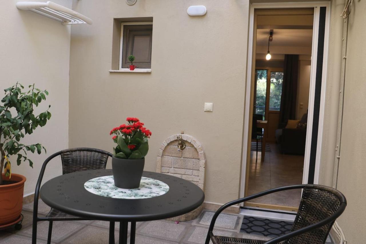 Quiet Urban Studio With Private Backyard Saloniki Zewnętrze zdjęcie